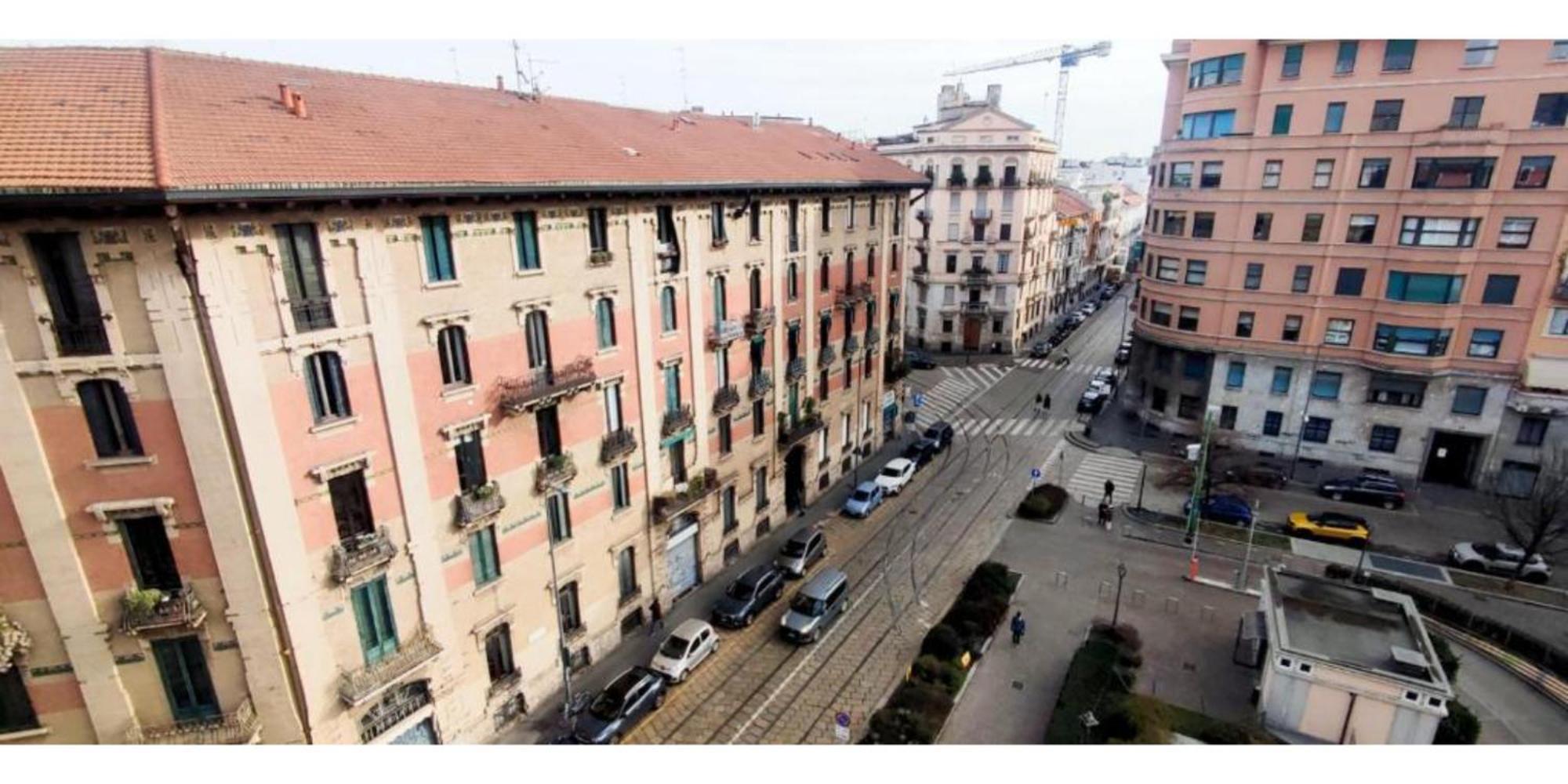 2 Bedroom Gem Near Milano Centrale Fast Wi Fi Kademy House Exteriör bild